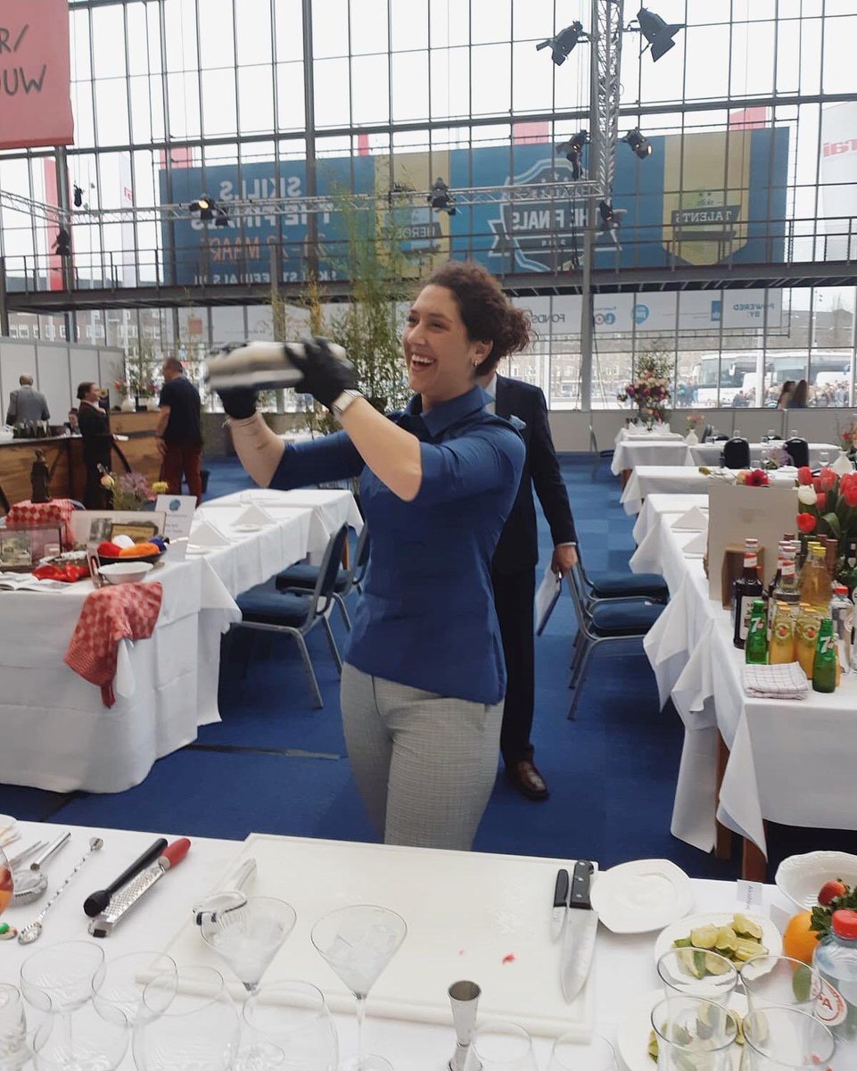 Wij wensen @kikibult veel succes vandaag jn Amsterdam tijdens de wedstrijden <a href="/worldskillsnl/">WorldSkills NL</a> Namens Restaurants ROC van Twente. Kiki is student Gastronoom/sommelier aan de Cas Spijkers Academie van het ROC van Twente en werkzaam bij @ciel_bleu_restaurant #trots #ditismbo #rocvt