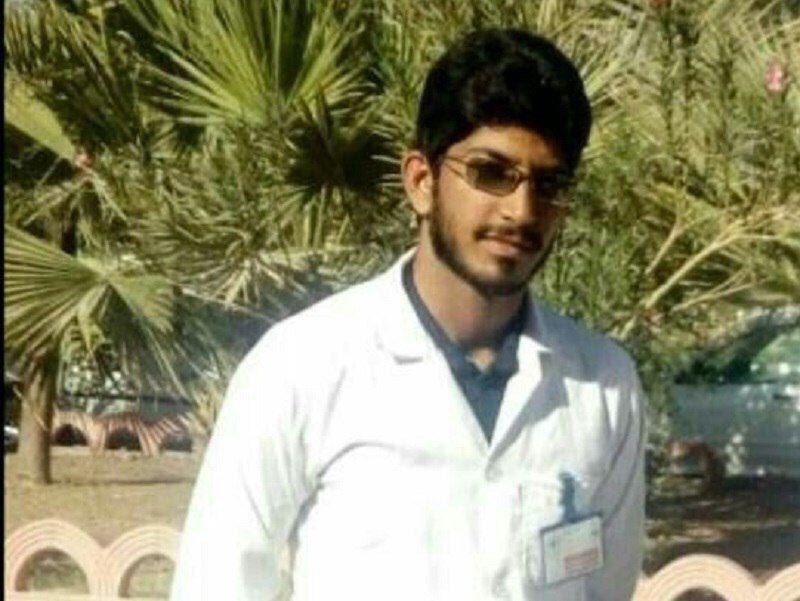 vahabzadeh_ali's tweet photo. شب گذشته چند نفر با مراجعه به پایگاه خاش اعلام تصادف (دروغ) می‌کنند و وقتی عبدالهادی شهداد زهی تکنسین اورژانس برای کمک به سمت آمبولانس می‌رود او را به گلوله می‌بندند و به شهادت می‌رسانند.

حیوانات هم به ناجیان خود رحم می‌کنند... https://t.co/X6b9lxmmKj