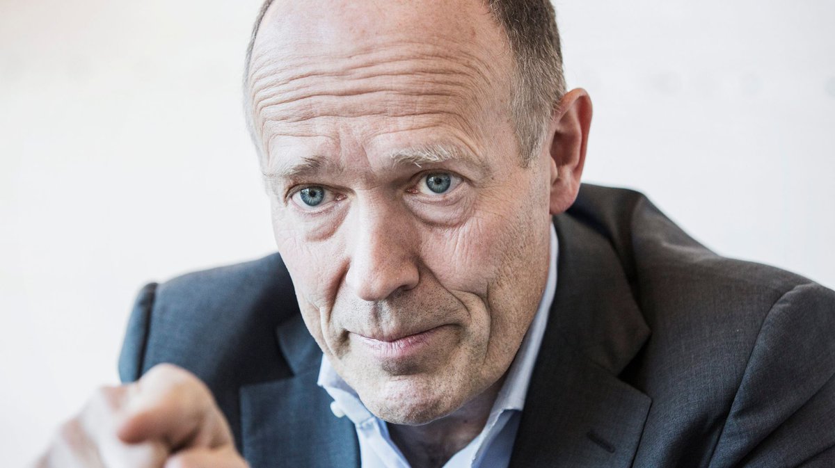 SEIforskning's tweet photo. DI Debatt: "Vi är redo att axla ansvaret för en hållbar finanssektor. Många investerare är alltmer oroade över hur klimatförändringarnas effekter påverkar deras investeringar."----Stockholm Sustainable Finance Centre. 
https://t.co/tPUOMD2hDB 
#SSFC https://t.co/qM3QOe65S8