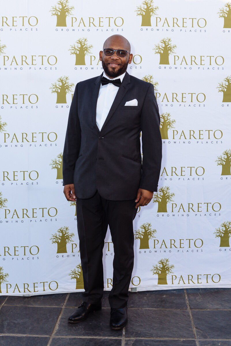 saibpp's tweet photo. #FlashbackFriday to our 2nd Annual Fundraising Gala Dinner &amp; Auction! 
-
-
All images are available on our Facebook page! #SAIBPPConnects #GalaDinner #Pareto https://t.co/UeQfEMnGOV
