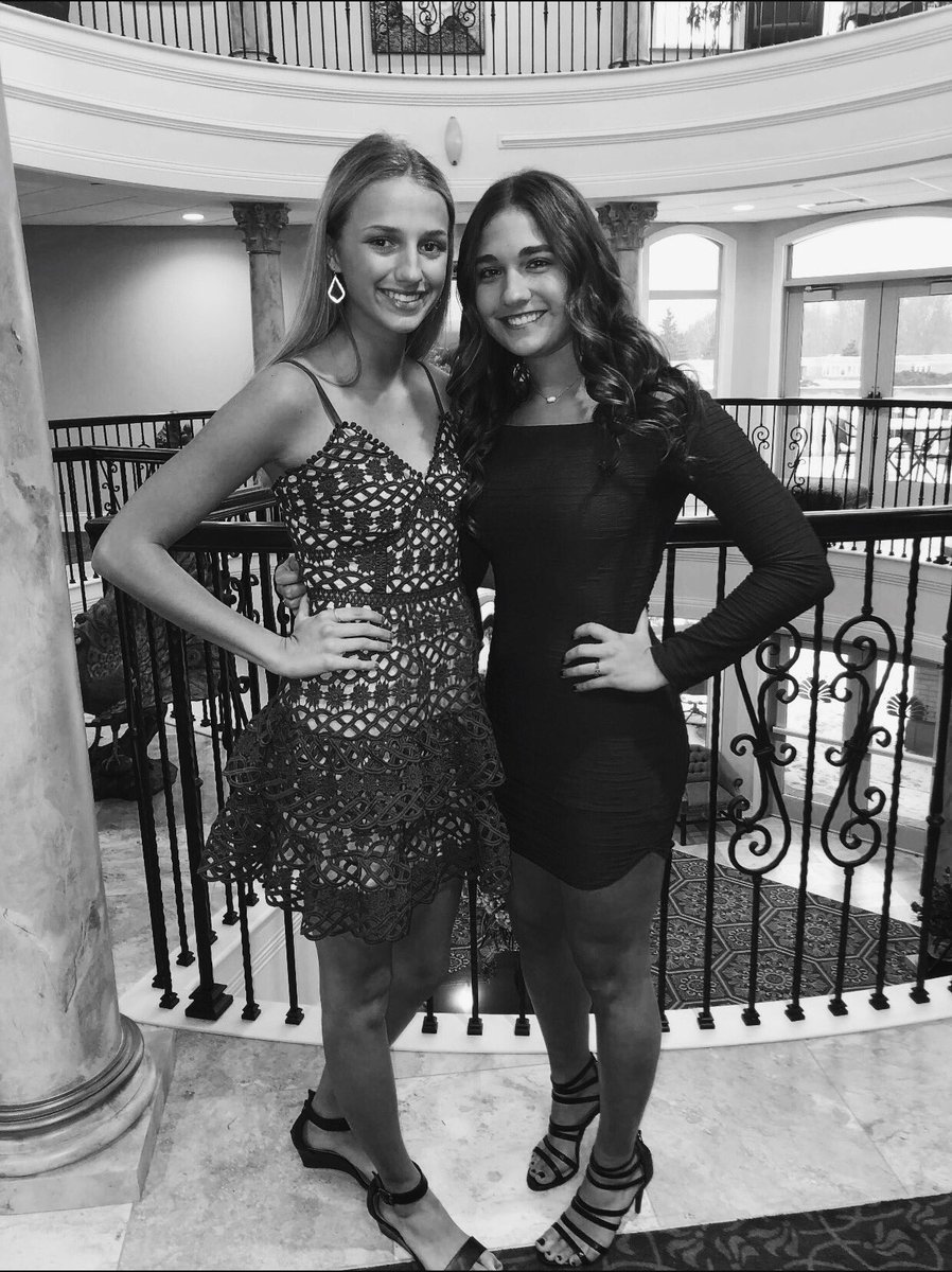 emmamurlick's tweet photo. happy happy birthday @teagan_thomas hope you had the best day, you deserve it!!💗 I love you :’) https://t.co/EDW8G5BFSQ