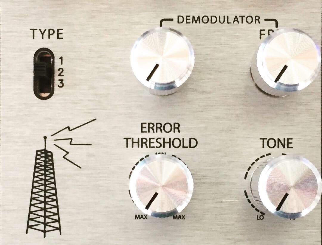 boutiquepedalny's tweet photo. 😄Happy Schlappi Time
@boutiquepedalny
⚡️ハッピー シュラッピー タイム💥 コイツらヤバいよ!
#schlappiengineering #interstellarradio #anglegrinder #modularsynth #oscillator #waveshaper #filter #effects #モジュラーシンセ
Thx to @schlappi_engineering 👏👏👏
https://t.co/TxQ8blpicv https://t.co/lNqxtHi1uW