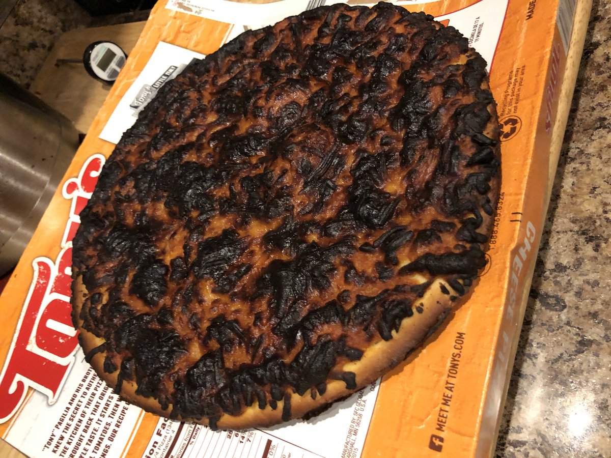 bmulkern325i's tweet photo. Whoops #backuppizza https://t.co/NZcVekzugt