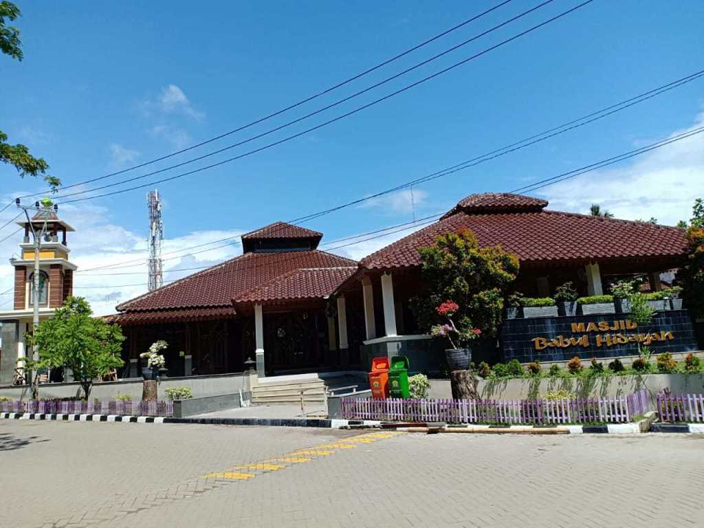 Wajah Baru Masjid Babul Hidayah koranbanten.com/wajah-baru-mas…