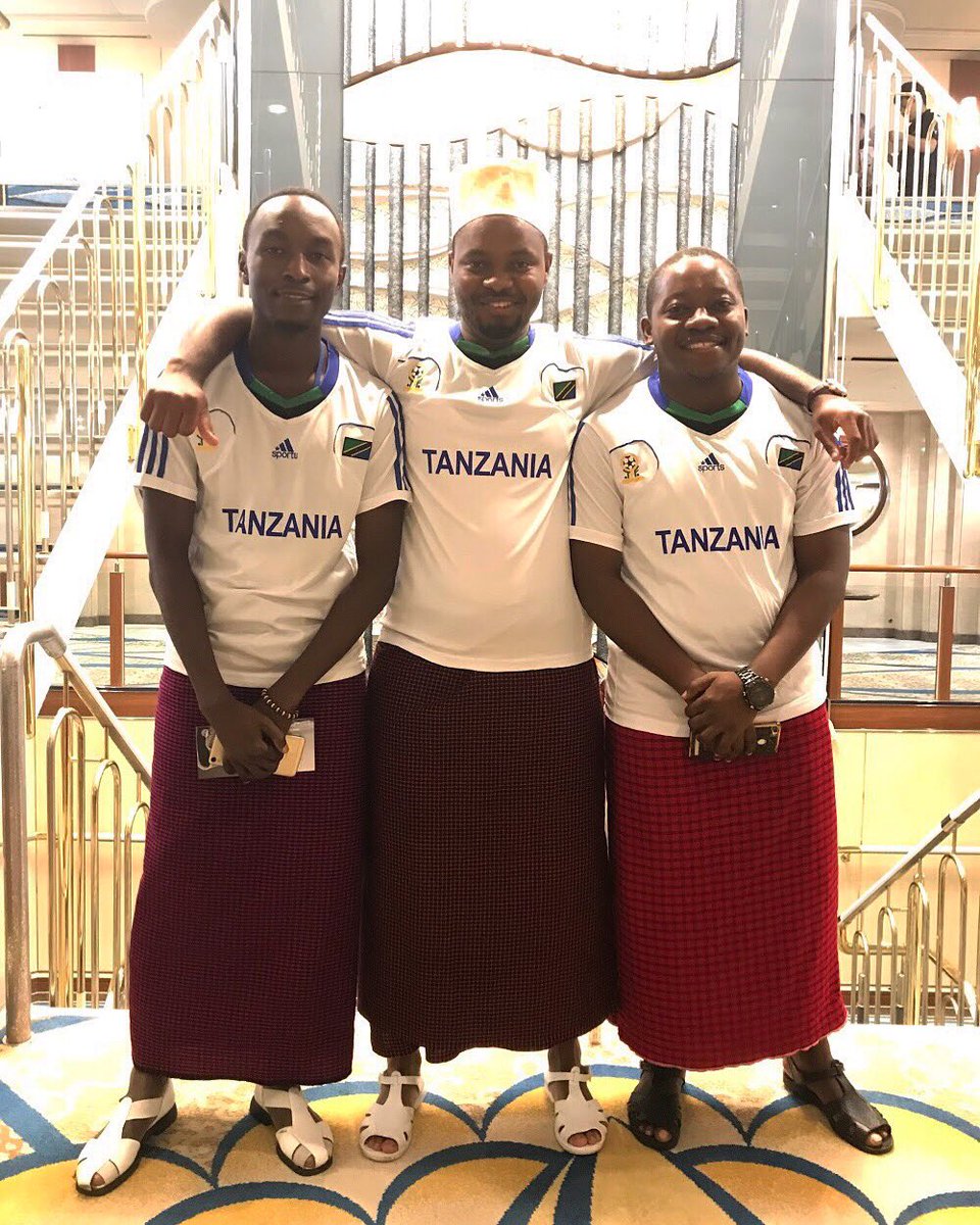 MasaluPaschal's tweet photo. Kamati ya ufundi 😂( @MarxChocha & @ErickKajwahura | #NizamuYetu #AFCON2019ZamuYetu #AFCON2019 🇹🇿🇹🇿🇹🇿 Kila la kheri Taifa Stars (📸 na maktaba ya #SWY31 ) https://t.co/flUYbZ8GKv