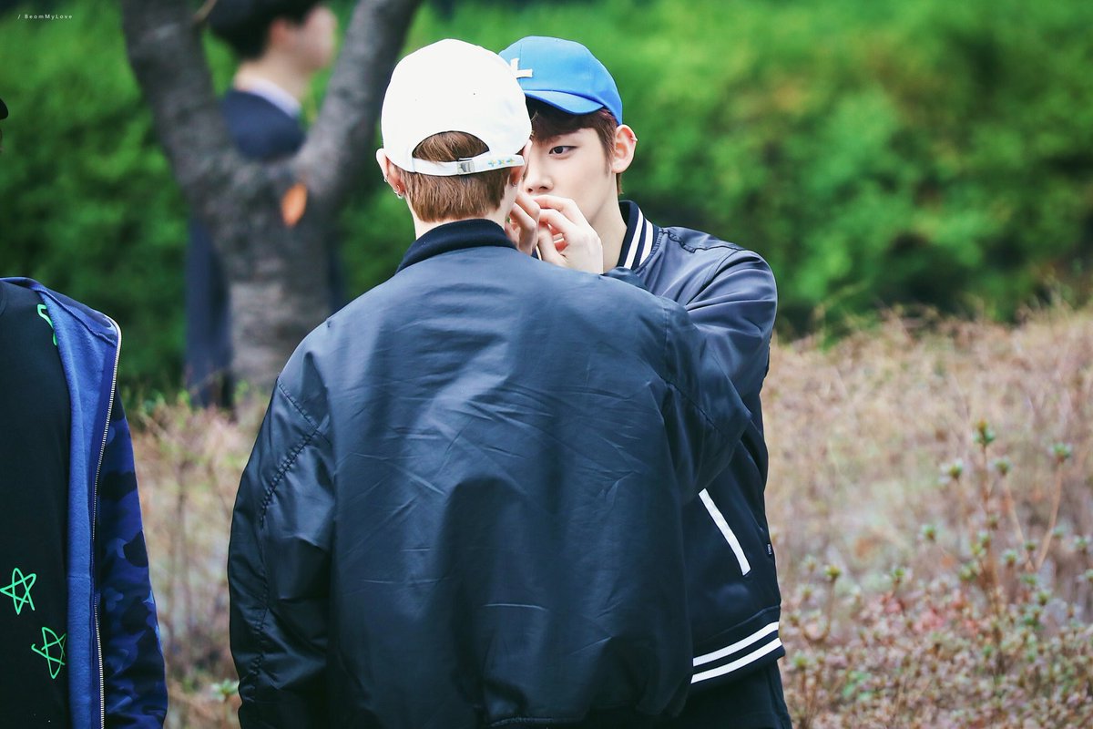 sayitbb2's tweet photo. สุดๆพัยเร้ยT_____Tช้านยอมแร้ว ทิ้งไม้พายลาก่อนลาโลกกู๊ดบายซียูอะเกินไอเลิฟยู #บอมจุน https://t.co/pwwpXewr8K