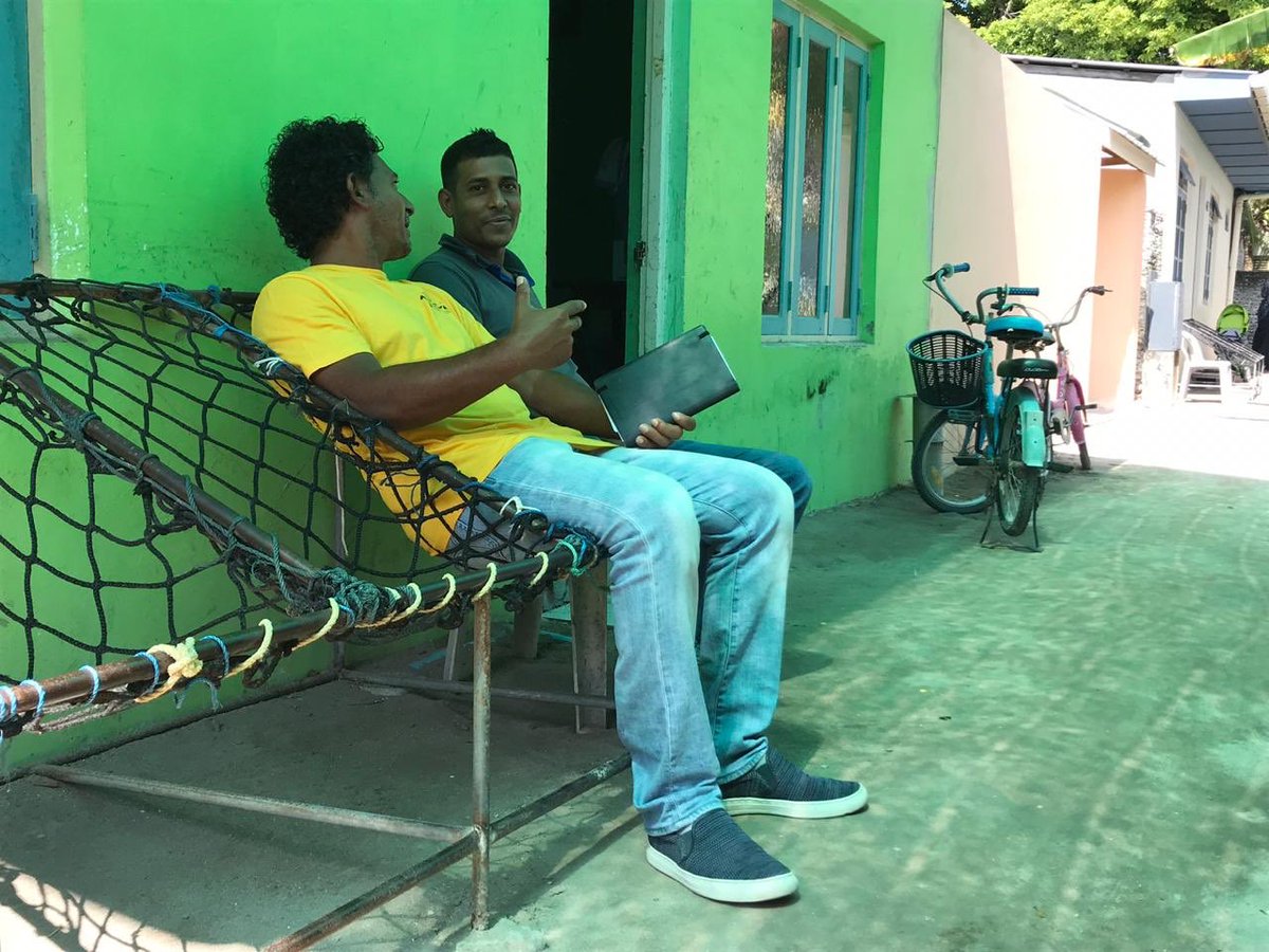 AbdulGhaniKRD's tweet photo. އަޅުގަނޑުމެން ދާނީ ބާރައްކުރިއައް
#kurendhoodhaaira
#voteforghani☑️💛👏🏻🇲🇻
#MDP_agenda19
@ibusolih
Candidate no:3 https://t.co/Z0La7p0S1A