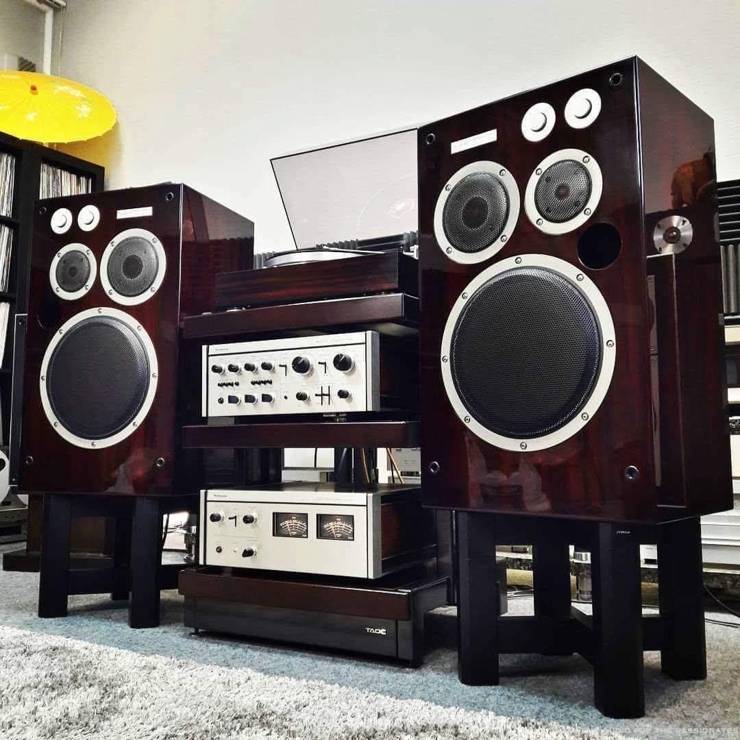 винтажный звук. винтажный звук. Hi-fi stereo vintage turntable. винтажная аудиотехника колонки. винтажная hi-fi аудиотехника pioneer.