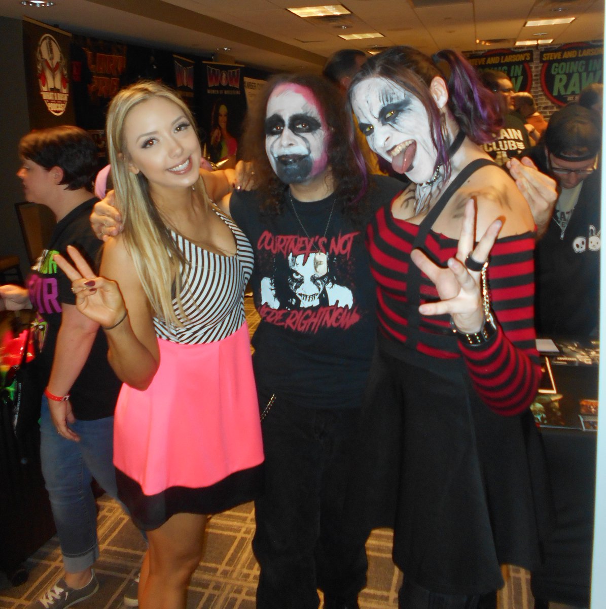 Karma_Kills_836's tweet photo. @AllieImpact #SoulLessSlayer from the heart thank you for everything you have done for me You and @WeAreRosemary always go above and beyond for me and i promise you both no matter where the path goes you know u have US with u both #HiveIsFamily4Ever #ExpandTheMultiverse #DXBLIVES https://t.co/rj6zuwM4vu