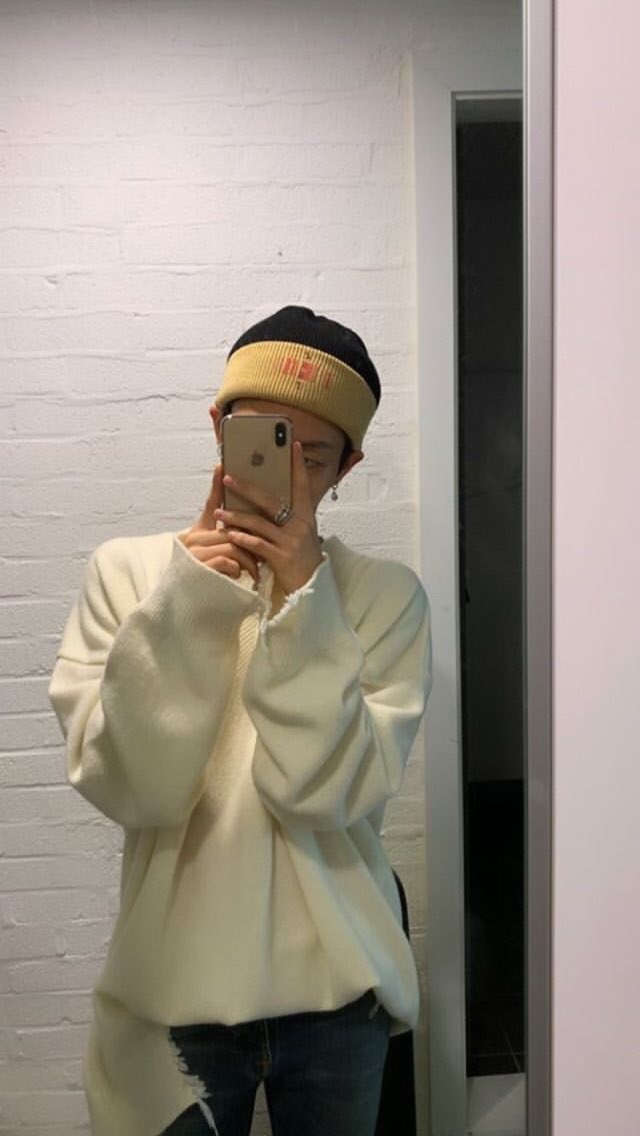 kihyunsbebe's tweet photo. @starrycove I can’t with this https://t.co/mBHN6Ve1mZ