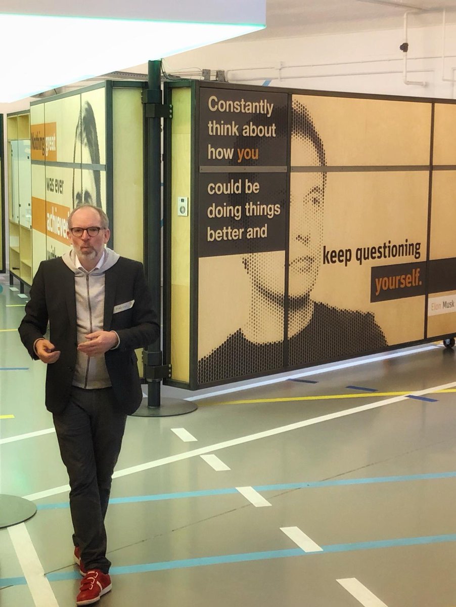 idrealdesign's tweet photo. Today we are at design thinking center in Amsterdam!
#thisisservicedesigndoing #FelizFinde #FridayMotivation https://t.co/JOtiTxB3oM