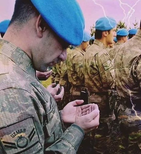 UlviYonter's tweet photo. Kahraman Uzman Çavuşlarımız dünyaya bedeldir. Onlar bekadır, onlar haysiyettir, onlar vatandır. Kahramanlarımız biraz daha sabretsinler, ufuk görünmüştür. Yeni askerlik kanunu çerçevesinde kadro sorunu inşallah çözülecektir...Fitne yayanlar dışında her kardeşimi kucaklıyorum... https://t.co/GAjPdeEJpY