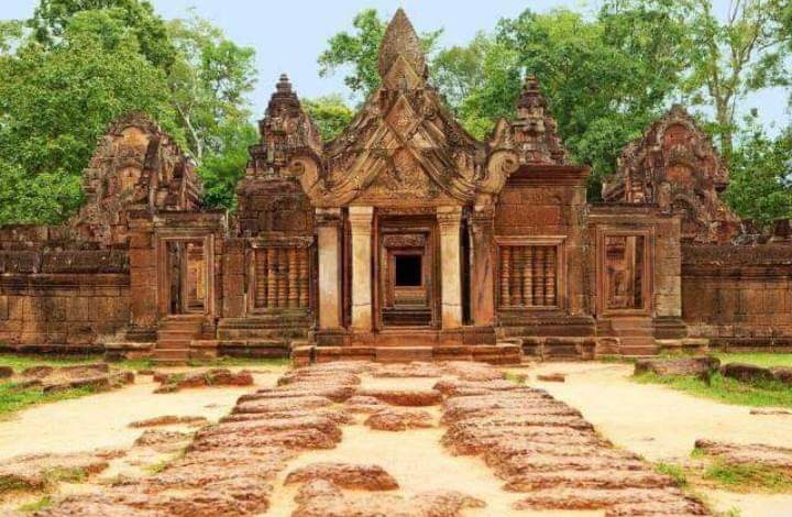 chhen_to's tweet photo. Temples in Cambodia country at siem reap in Cambodia country. I love Cambodia country. https://t.co/SIf6AGzHdk