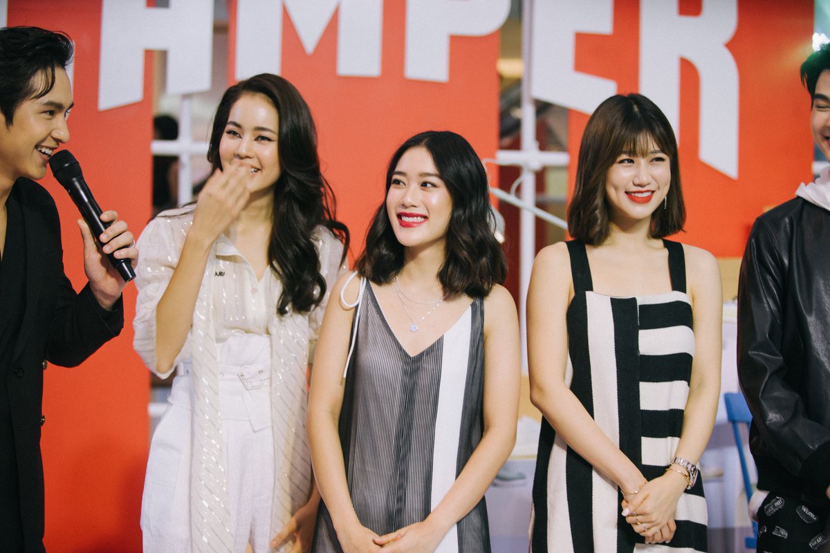 เจ้าเบลล์ลุคสวยๆ ก็ได้นะจ๊ะ <3 

#kemisarabelle 
#nadaoartist 
#TheCamperHouse
#CamperThailand