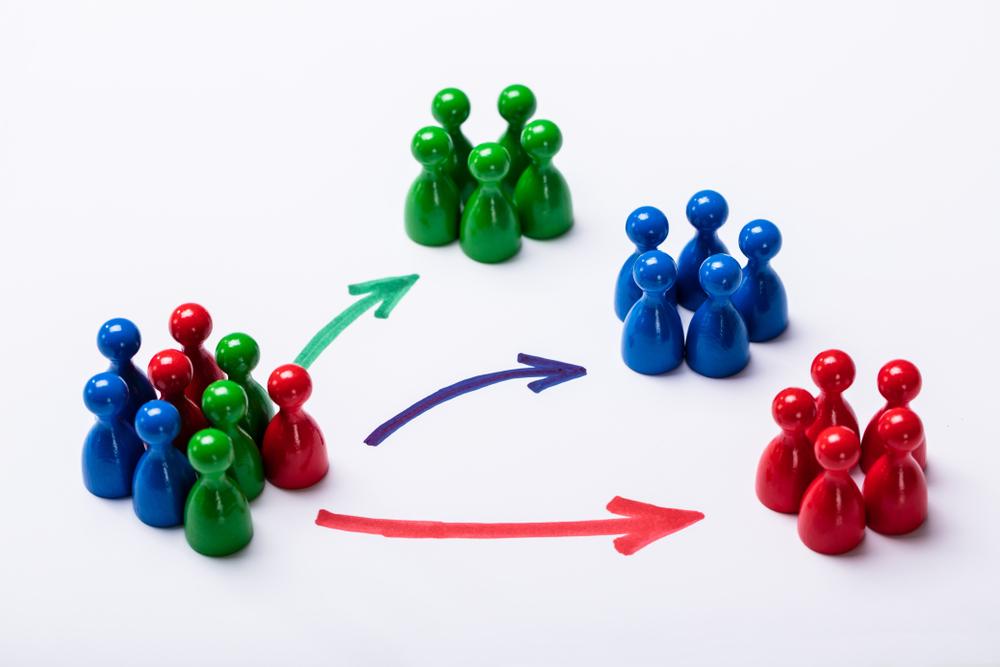 LemniskCo's tweet photo. Be it any #FinancialServices customer, marketers always have a need to segment users based on various categories. Lemnisk’s #DynamicSegmentation capabilities not only allow you to easily slice and dice the data but also comes with pre-created segments. https://t.co/7RfVTxbPQR https://t.co/scBJBuuDw0
