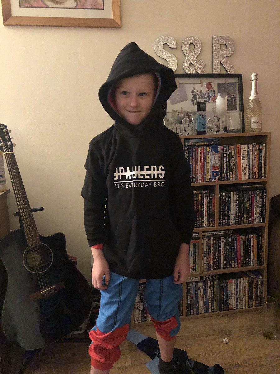 rachelsocks's tweet photo. @jakepaul your my sons favourite youtuber and he’s in love with his merch https://t.co/aJVII6ZwkO