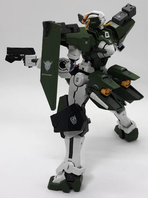 MG 1/100 ガンダムデュナメス いよいよ本日3月22日発売です!ディテールアップ画稿作成、監修、マーキングシールのデザインさせていただきました。マーキングは海老川兼武氏(@KANETAKE)に監修していただきました。#g_00  https://t.co/2sHT1R8AQo 