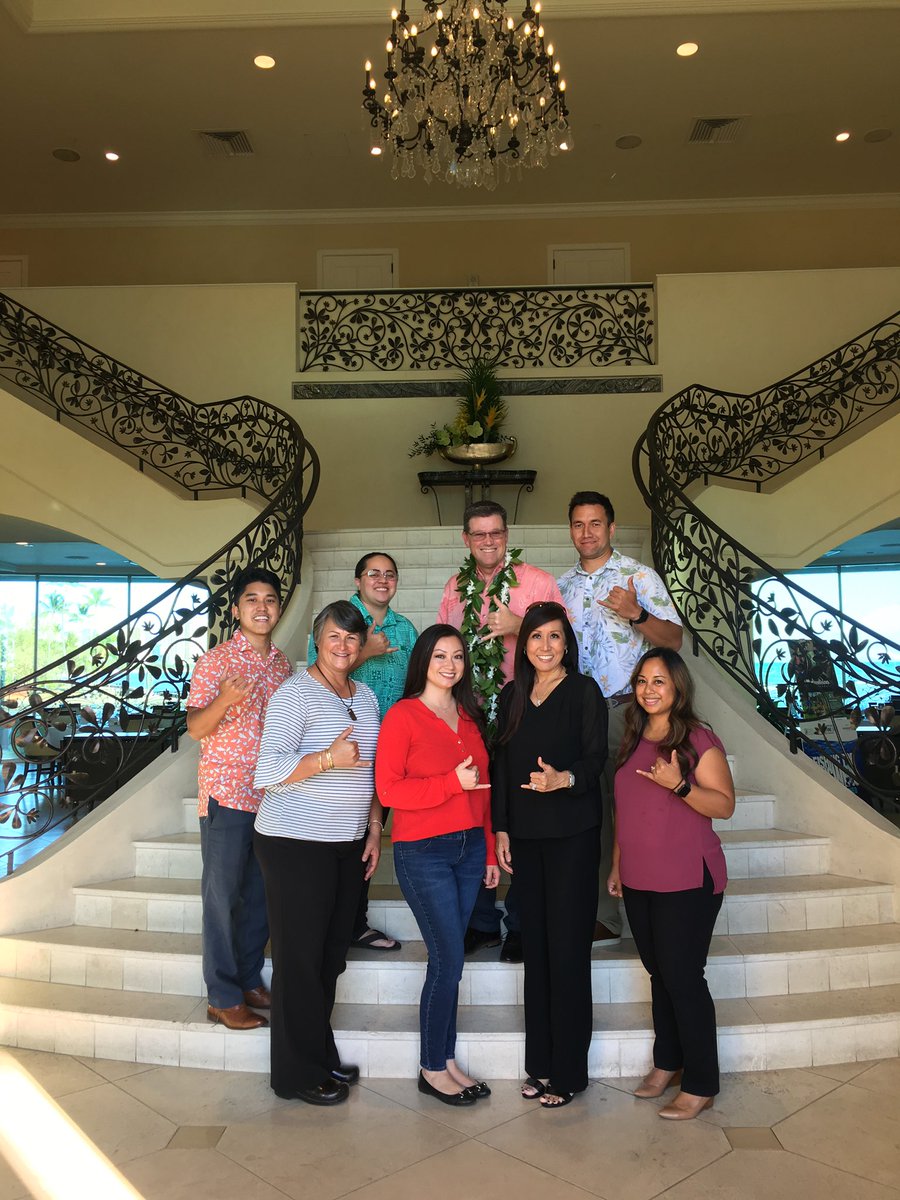 EmergingLeaders_HI tweet media