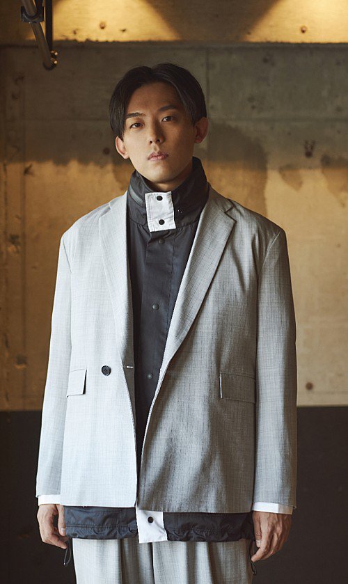 Billboard_JAPAN's tweet photo. KEN THE 390、10thアルバム5/22発売決定＆リード曲「Rain」3/22先行配信＆MV公開 https://t.co/00t5nE65O2 https://t.co/tMLytQHK3c