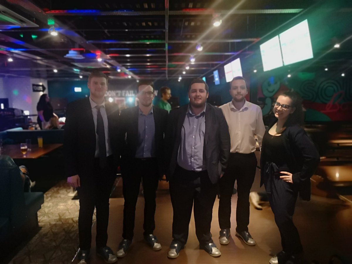 ERAC_morecambe's tweet photo. Brilliant night getting out the branch and having some fun! Now we are ready and motivated for Friyayyyyy. #U309 #teambonding #U3elite #theclimb #bolwing 🎳 https://t.co/rctCuWIjPT