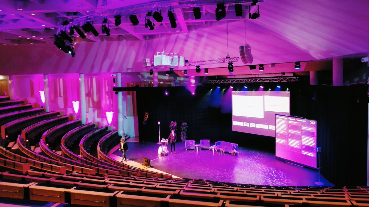 OlliSuutari's tweet photo. #Digikaappaus2019 kohta mennää! https://t.co/15goI4kP5m