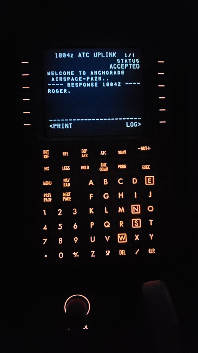 kclepley's tweet photo. Our primary form of communication over the ocean, parts of Canada, China, Australia, and a few other countries is at our finger tips.  It's called CPDLC–controller pilot data link communications. https://t.co/qL7n54AWtk