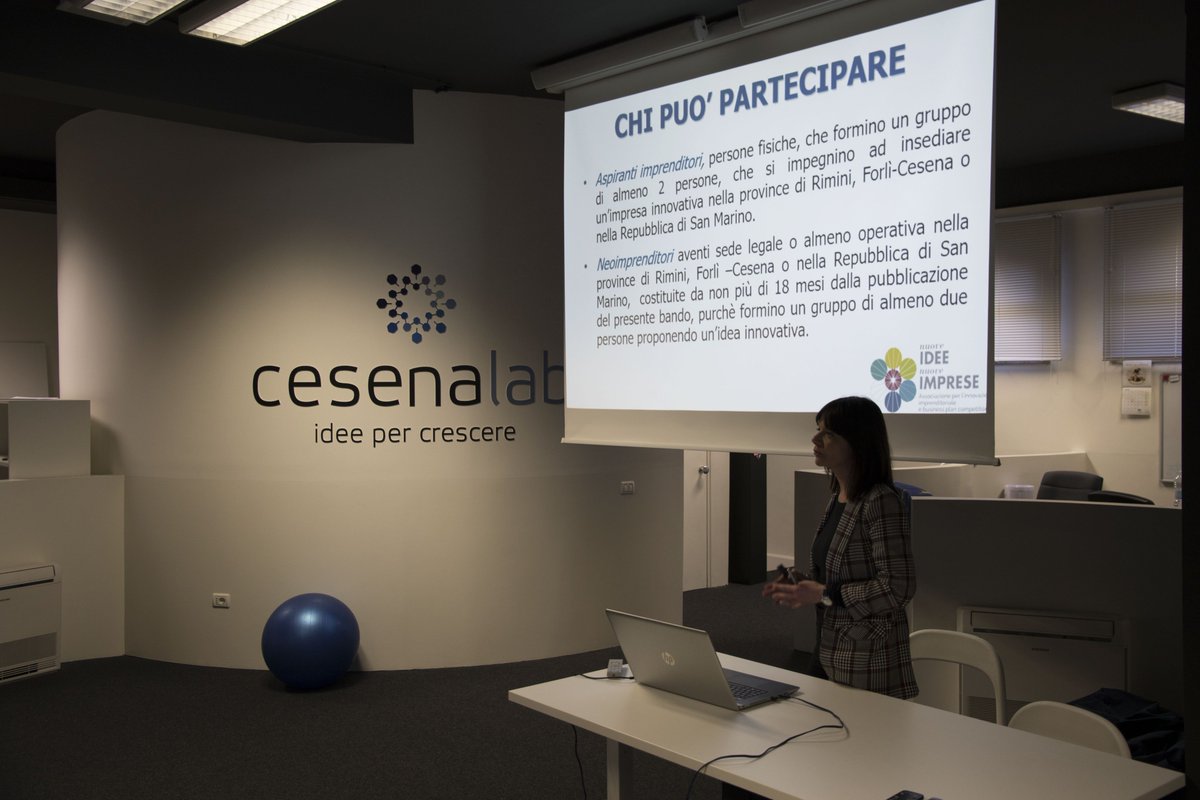 cesenalab's tweet photo. 📸 Alcuni scatti dell'evento "Emilia-Romagna in Silicon Valley: opportunità per PMI e Startup" svoltosi ieri pomeriggio a Cesenalab.

#startup #cesenalab #SiliconValley #EmiliaRomagna #innovation https://t.co/W4YTaIATBj