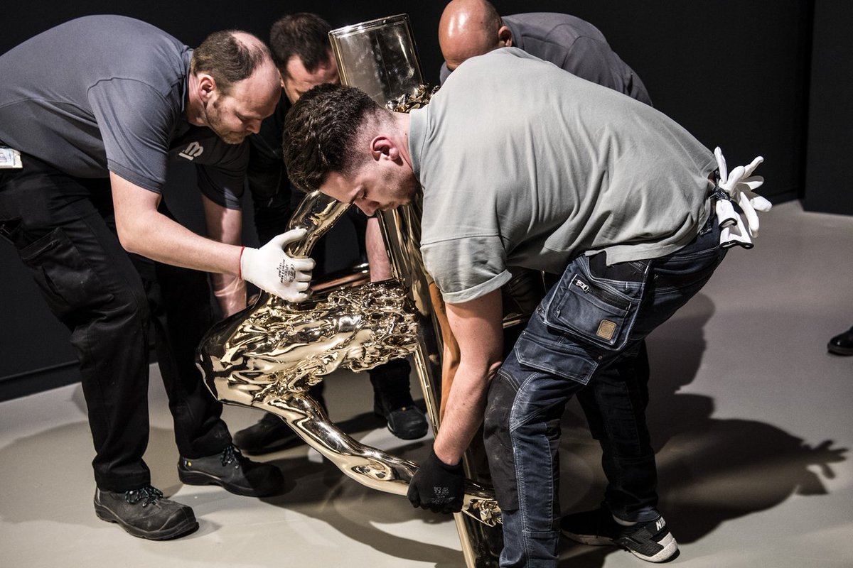 lecho's tweet photo. Les Musées royaux des Beaux-Arts de Belgique s'offrent la griffe #Delvoye https://t.co/bnpZGqmKKB #Art #Brussels via @FineArtsBelgium #WimDelvoye #ExpoDelvoye @XUM_ https://t.co/e2ei9gf3PT