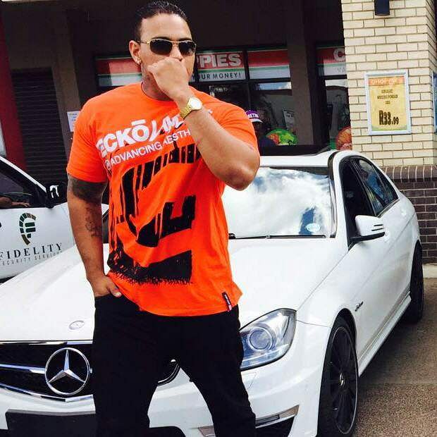 Gervaislife_'s tweet photo. Happy birthday to my only brother 🎉🍾
realest nigga I know ❤🙌 https://t.co/HVtovrkPHg