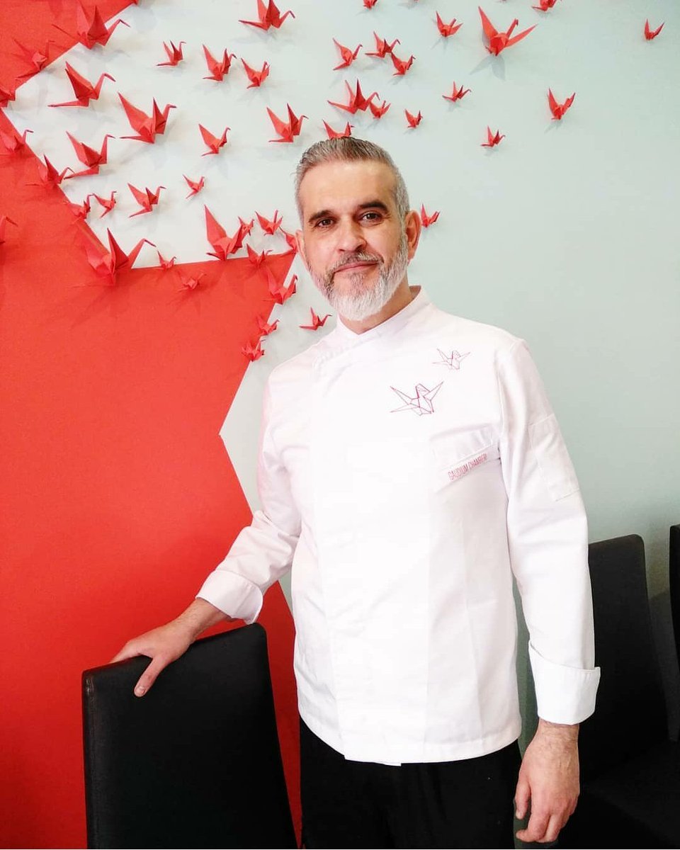 Hace mucho que no sacábamos una foto de Juan Carlos, corazón y alma de <a href="/GaudiumChamberi/">Restaurante Gaudium</a>. Sin él, nada sería posible. Él rescata recetas ancestrales, investiga, experimenta... ¡Juan Carlos 🏆🏆🏆!