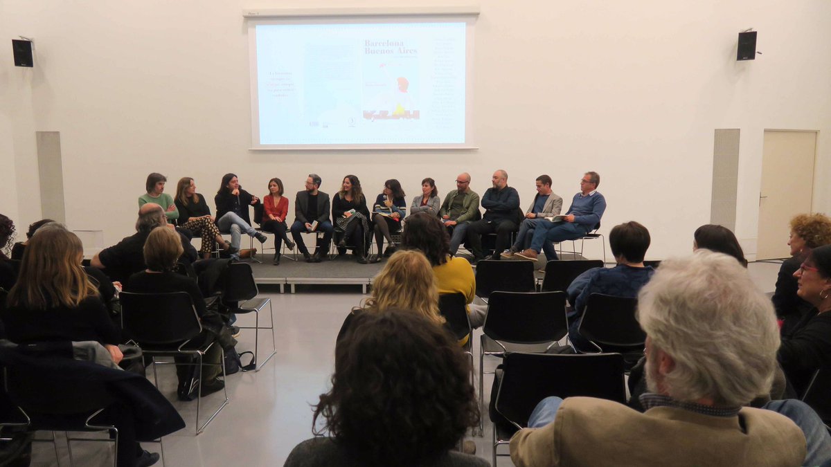 TatianaGoransky's tweet photo. Presentación de #Oncemilkilómetros en @kosmopolisCCCB con @marina_espasa @MartaOrriols @jon_botas @CBerasateguiV #Cortez @jebluss @Hatero @VNietoFoco @MatiasNespolo @Diegandara @planetalem https://t.co/kAxbg6g16V