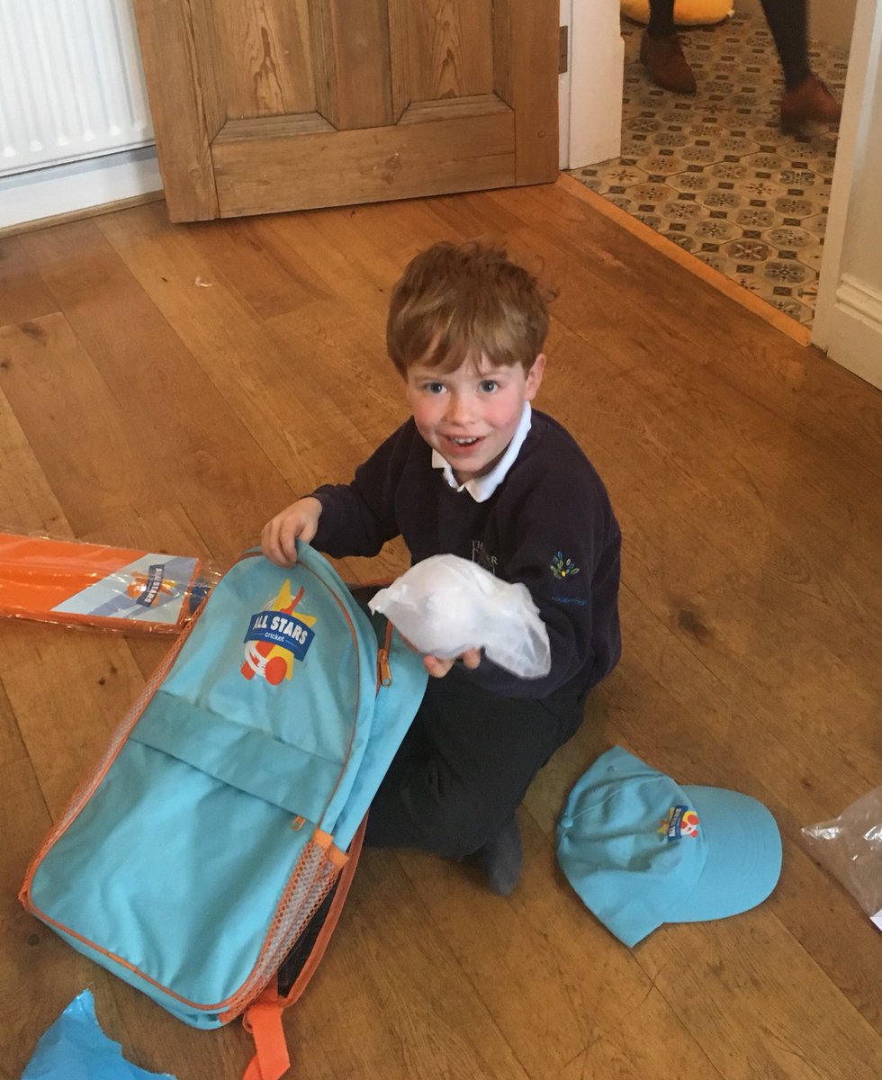 Arrived today... very excited! #BigMoments <a href="/allstarscricket/">All Stars Cricket</a> <a href="/Thorner_MexCC/">Thorner Mex CC</a>