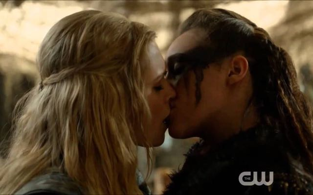 RT for Klaroline (The Vampire Diaries)
LIKE for Clexa (The 100) 
#Klaroline #TheVampireDiaries #Clexa #The100