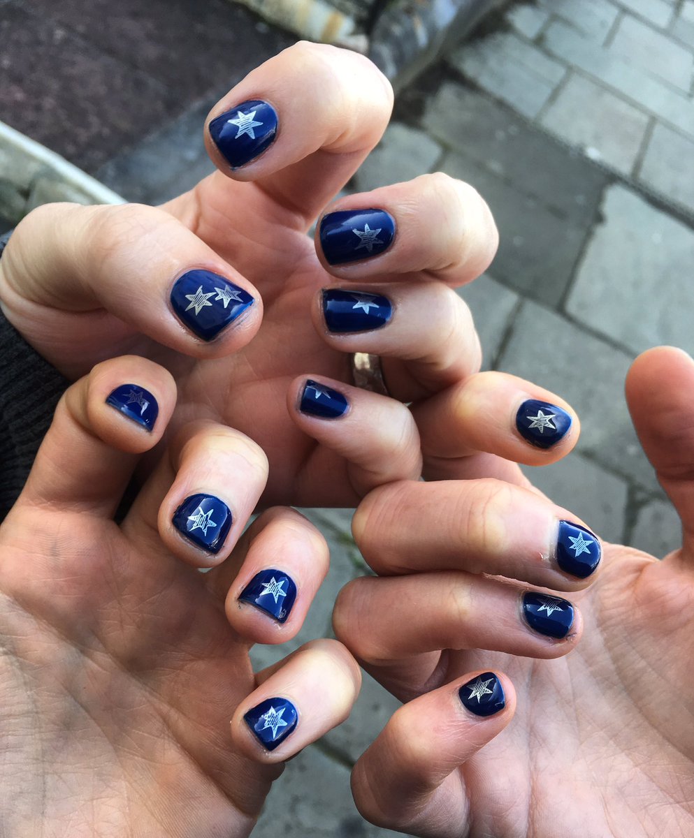 HayleyEversKing's tweet photo. This weeks #ScienceNails are in honour of the international union that my science would not happen without. Tomorrow we protest! https://t.co/5MB55yn6Qx