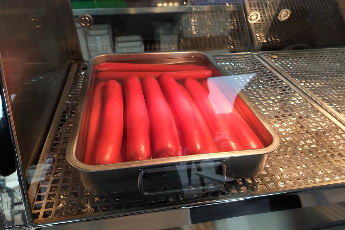 bushontheradio's tweet photo. The SAVELOY is alive and well in Canvey. #HometimeChipTour https://t.co/uVdihSqy6m