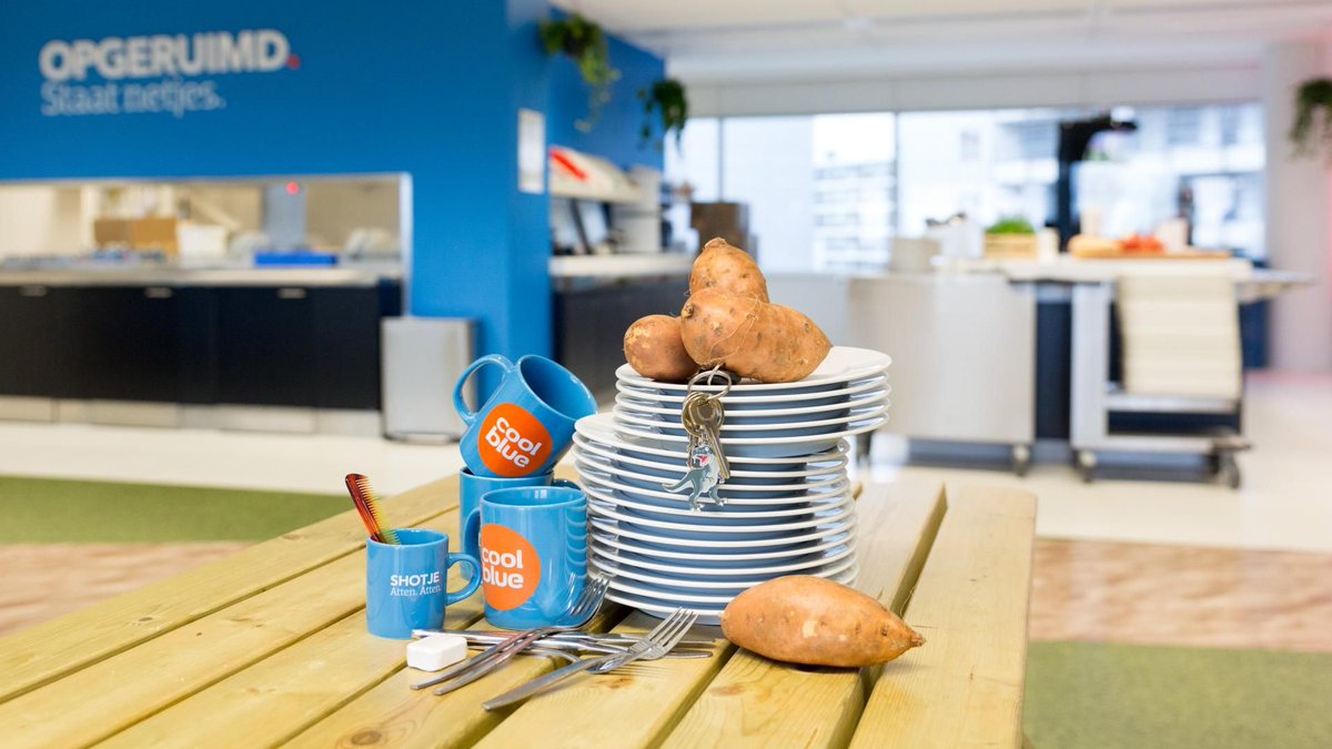Faire des frites, étape 1 : mettre ses pommes de terre au lave-vaisselle. Quoi ? #onestserieux #lifehacks ➜ buff.ly/2u8KirN