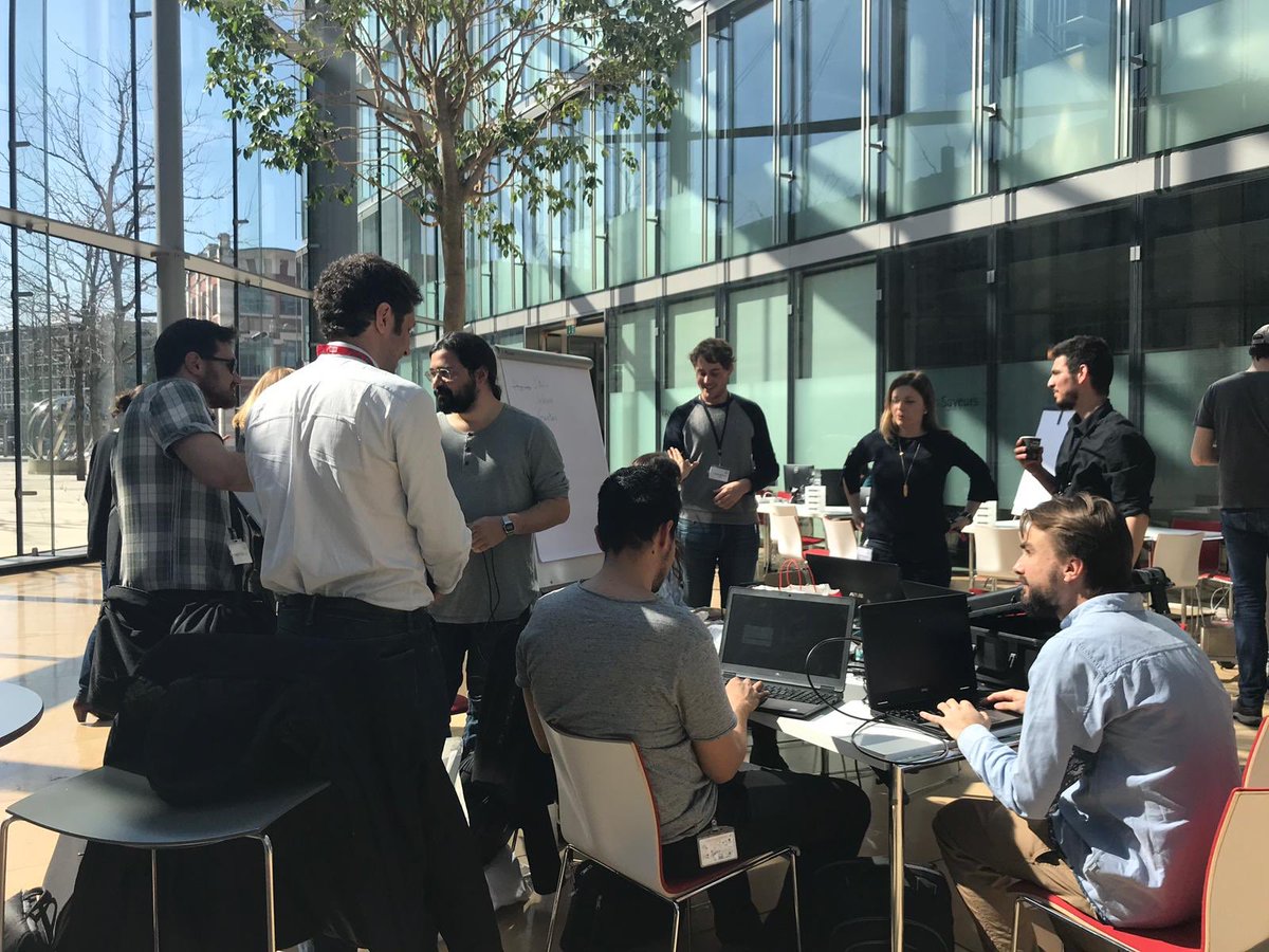 tmaillart's tweet photo. #hacktour : #brainhack #geneva https://t.co/x8RxBd29Lp https://t.co/jj9FOUFyYV