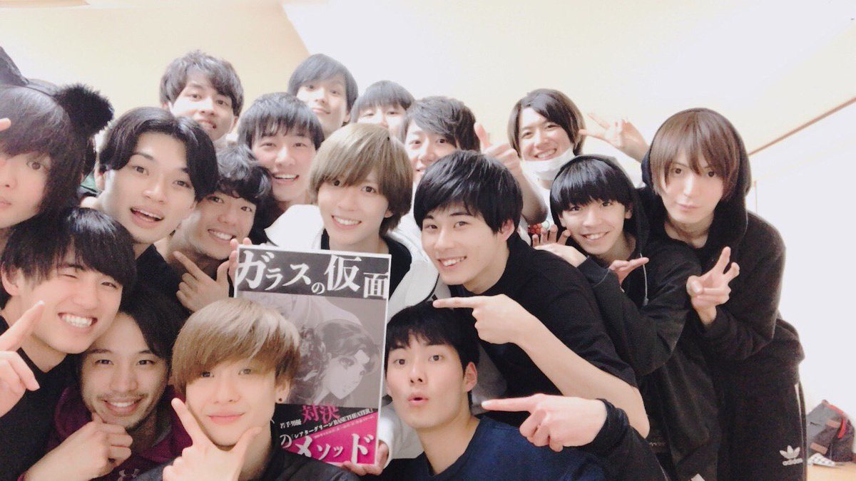 mononeko02's tweet photo. ガラスの仮面・愛のメソッド2019
8日目ご来場頂いた方々
また応援してくださる皆さま
誠にありがとうございます！！

トラブルがありましたが
そんな中でも
応援してくださる皆さまに
感謝の言葉しかありません

改めて皆さまの愛を感じ
皆さまの愛に応えていきたいと
思います！

#愛メソ https://t.co/j81JoOOZTh
