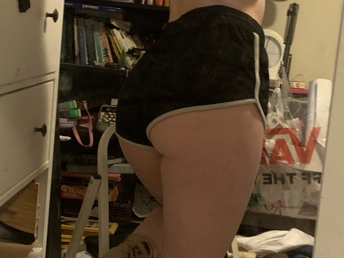 got some sexy pics for sale ... dm me (-; #buymynudes #sellingnudes #nudes #sexy #hot #ass #pussy #tits<a href="/tag/buymynudes"class="tags">#buymynudes</a><a href="/tag/sexy"class="tags"><span>#sexy</span></a><a href="/tag/hot"class="tags"><span>#hot</span></a><a href="/tag/feet"class="tags"><span>#feet</span></a><a href="/tag/nude"class="tags"><span>#nude</span></a><a href="/tag/ass"class="tags"><span>#ass</span></a><a href="/tag/pussy"class="tags"><span>#pussy</span></a><a href="/tag/boobs"class="tags"><span>#boobs</span></a><a href="/tag/paypal"class="tags"><span>#paypal</span></a>