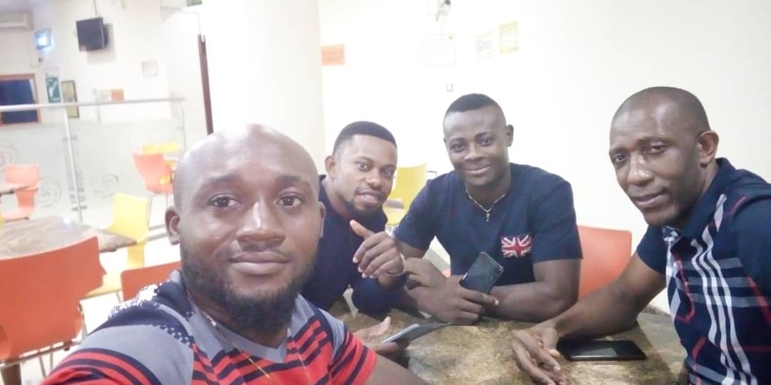 touchlife83's tweet photo. DAC meeting with ma Team...@YYzest #Forex #Bitcoin #niceTrading #Netwoking #makingmoney #Makingimpact https://t.co/Yu5BVIqanV