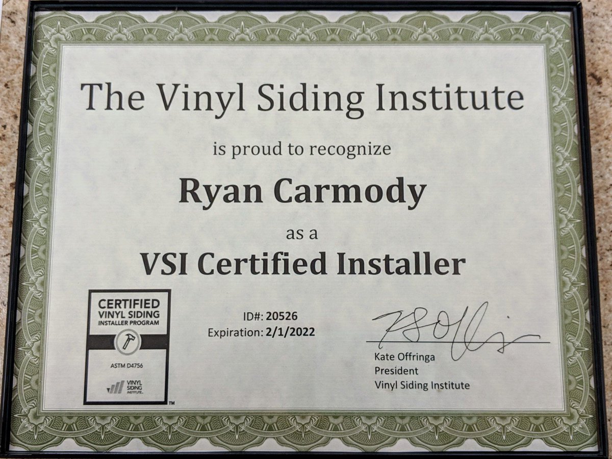 CarmodyConst's tweet photo. Our hardworking crew attended a Vinyl Siding Institute class &amp; all of them are now certified! Contact us today for a quote on vinyl siding for your home. #napervilleconstruction #vinylsiding 
https://t.co/PWXFCbK7nO https://t.co/mZPldSi0SW