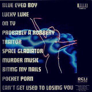 quickkick_music's tweet photo. It’s Friday name drop day as I start off a weekly campaign showcasing the music that inspires! The first #quickKickpick goes to #RenegadeSoundwave and their 1989 record #Soundclash #electronicmusic #dancemusic #pop #dub #breakbreats #hiphop https://t.co/0YwVJKLilY