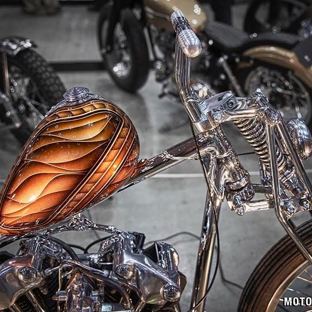 The devil is in the detail.

Getting you all stoked for the upcoming riding season with some “killa” custom builds from the MOONEYES show in Yokohama, Japan 2/3

<a href="/mooneyesjp/">MOONEYES</a> @revolutionmotorcyclemag <a href="/harleydavidson/">Harley-Davidson</a> 
#moto #motoculture #motolife #motorcyc… ift.tt/2JxOQT5