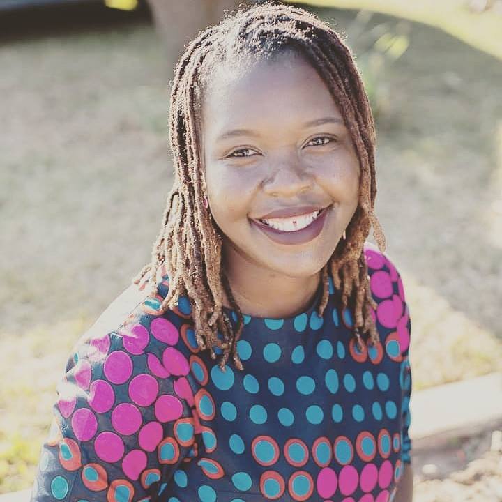 SesuMagazine's tweet photo. High 5 to Mukai Nyengerai for being out biggest cheerleader on social media. She is allways following our posts, liking, sharing and commenting. Inbox for your surprise gift 🥳🥳 we are just saying thank you for your support. #celebrating_our_own #sesu https://t.co/MbOCvBmma0