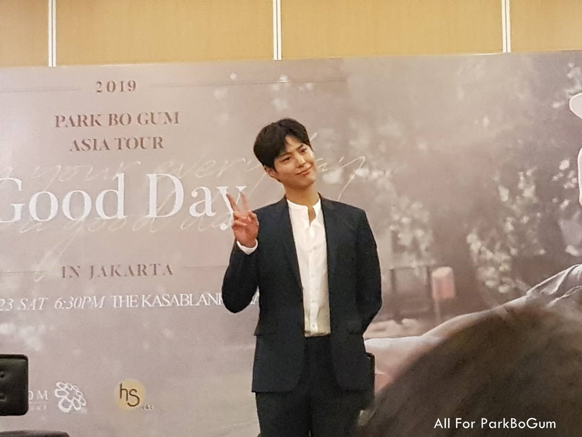 MyKoreanDramaID's tweet photo. Presscon #ParkBogumJkt ❤️

#Parkbogum #GoodDayJKT 
cr. allforparkbogum https://t.co/QQWGpZD5mE