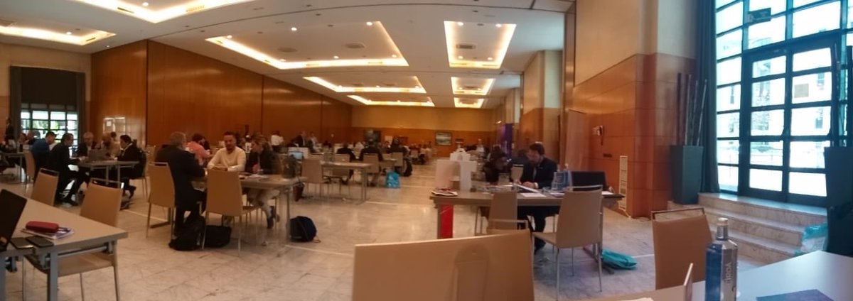 tanabenasuly's tweet photo. Gran día de franquicias en Franquishop Málaga! https://t.co/KpwHplwTEm