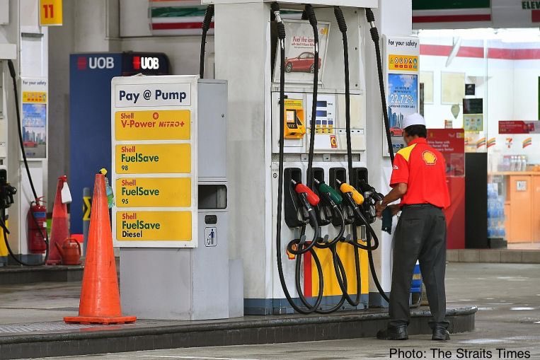 NewsBFM's tweet photo. Petrol prices from 23 to 29 March 2019:
RON95: unchanged at RM2.08 per litre
RON97: up 7 sen to RM2.61 per litre
Diesel: unchanged at RM2.18 per litre https://t.co/tzVdf7Fl6U