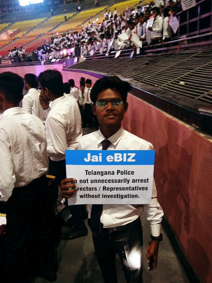 SaketMi09825376's tweet photo. Pls do justice and do the investigation in a right way according to law. We want justice fast.
#justiceforebiz @narendramodi @SushmaSwaraj @TelanganaDGP @TelanganaCMO @BJP4Telangana @ntdailyonline https://t.co/BtnwP6h9wN