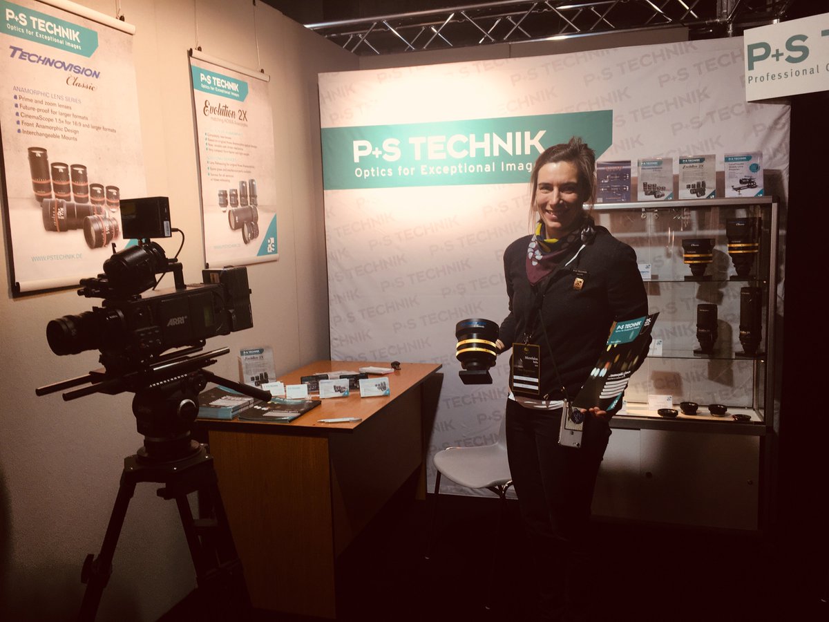 pstechnik's tweet photo. Good morning from #MicroSalonItalia2019 in Roma. We present our #anamorphiclenses #Evolution2X and #technovisionclassic Come and learn more about our optics for exceptional images! #anamorphic #fullframe #fullformat @pstechnik https://t.co/retmqYliIz