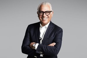 RetailInsider_'s tweet photo. Interview: Joe Mimran Discusses Staples Canada Collaboration ๐โ๏ธ https://t.co/GxkJdi96WL @StaplesCanada @JoeMimran #RetailInsider #retail #collaboration #workingandlearning #officesupplies #businessretail #partnerships https://t.co/Sb12hnz8PS
